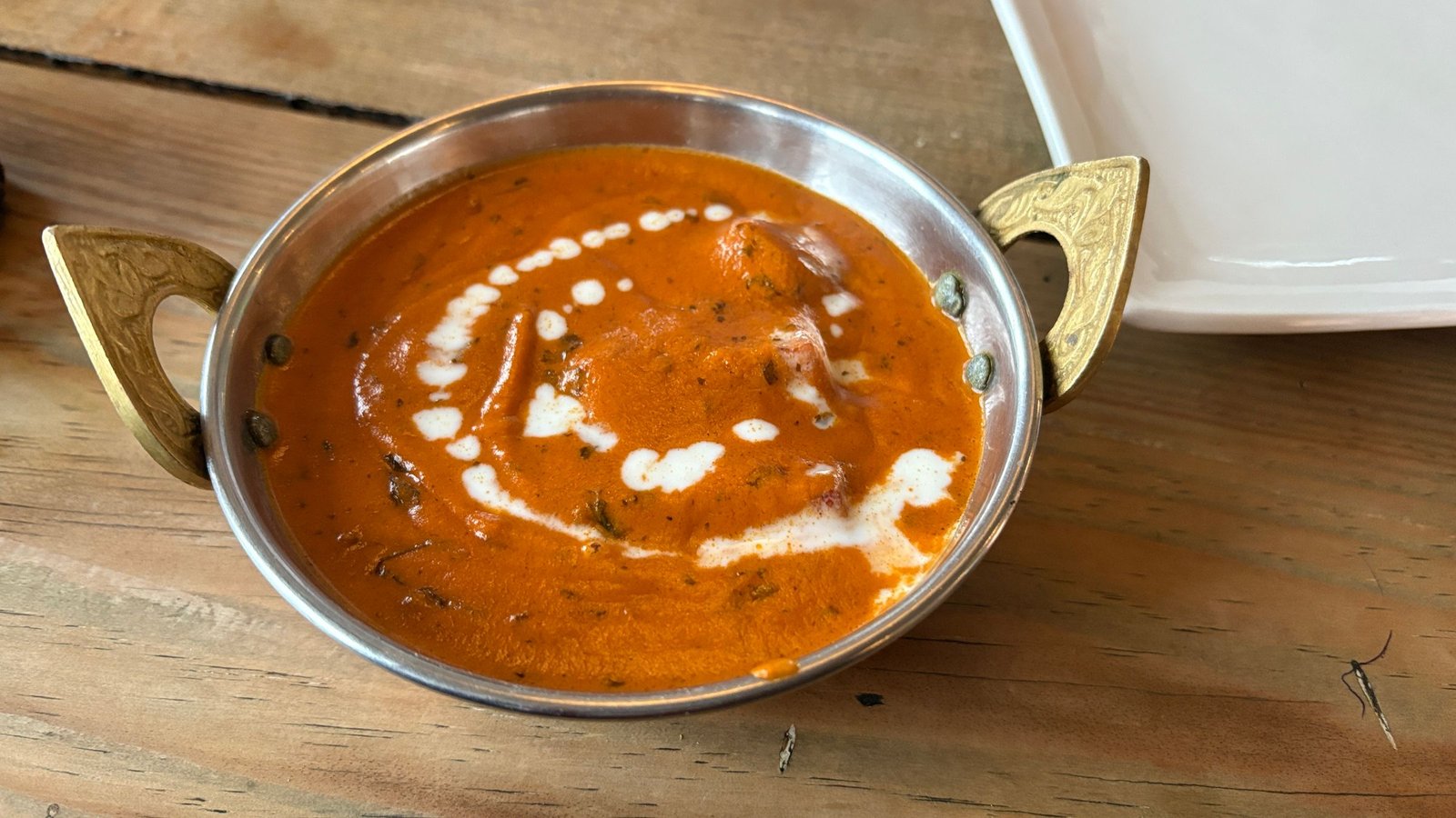Butter chicken curry in creamy tomato gravy